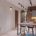 Современная игровая зона в домашнем интерьере с удобной мебелью