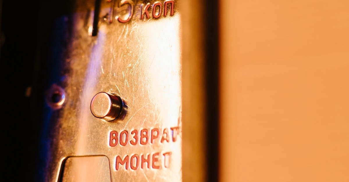 Игровая зона в египетском стиле с элементами Cleocatra в интерьере